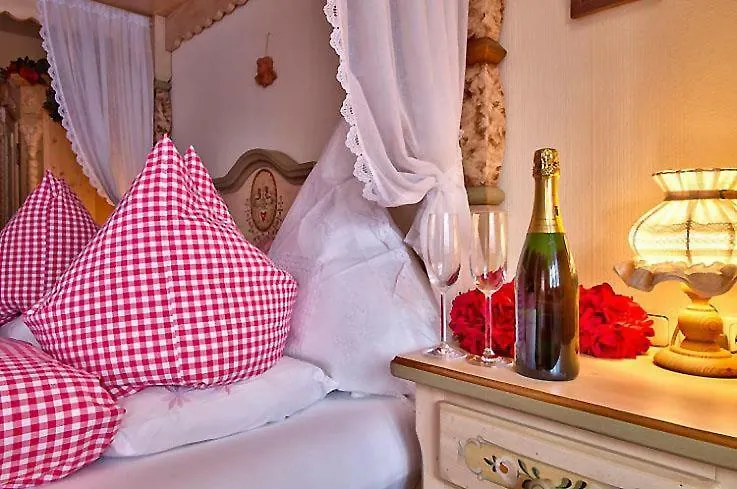 Landhaus Carolin Göhl Bad Hindelang Apartment
